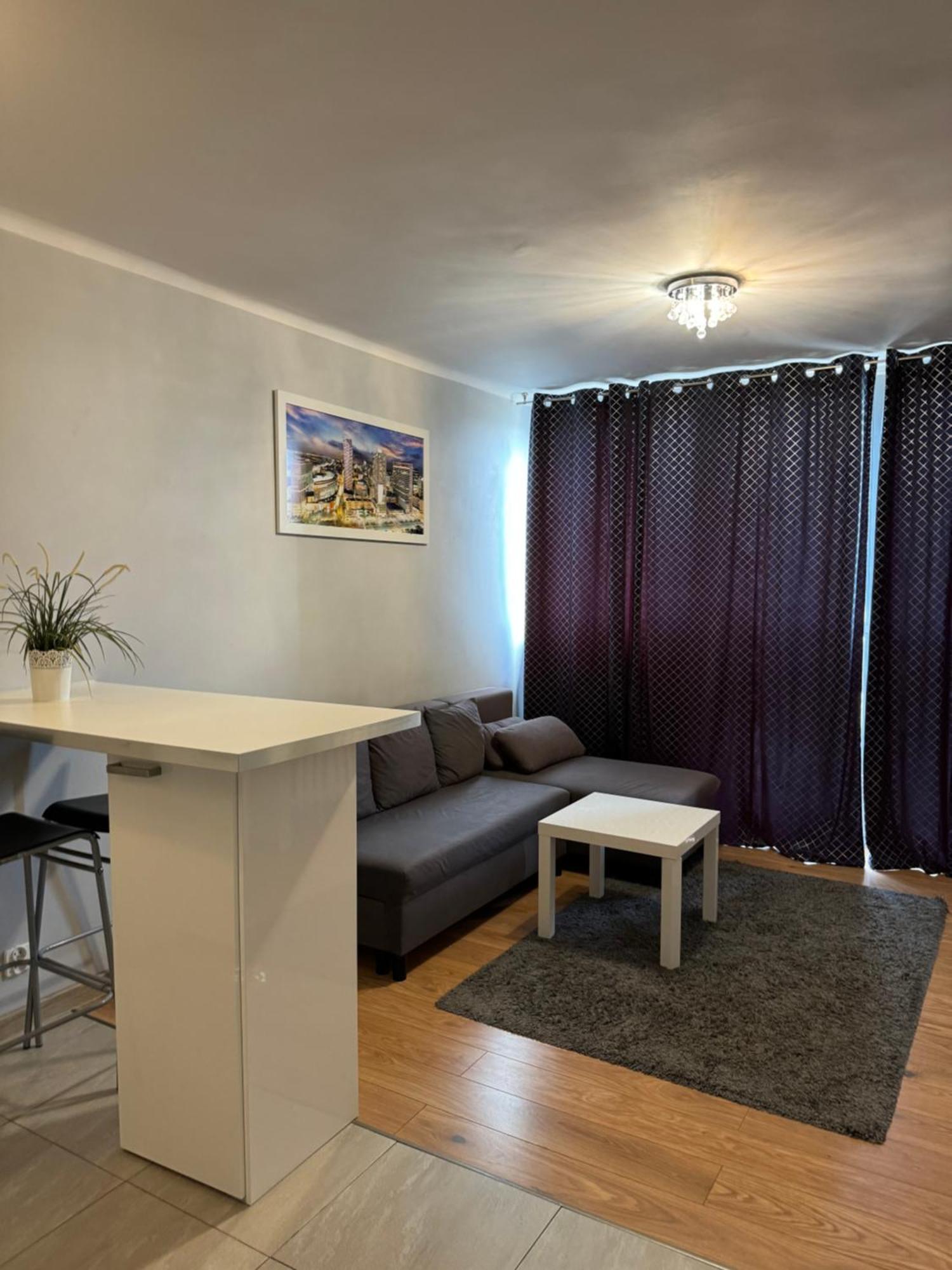 Coser Apartamenty III 华沙 外观 照片